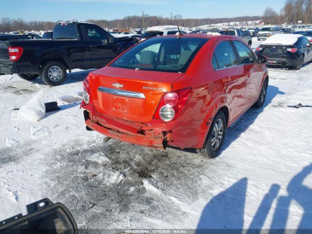 Chevrolet Sonic Lt Auto Image 15