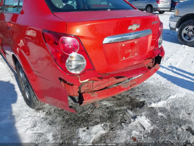 Chevrolet Sonic Lt Auto Image 11