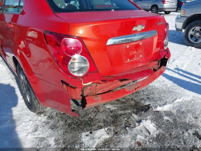 Chevrolet Sonic Lt Auto Image 11