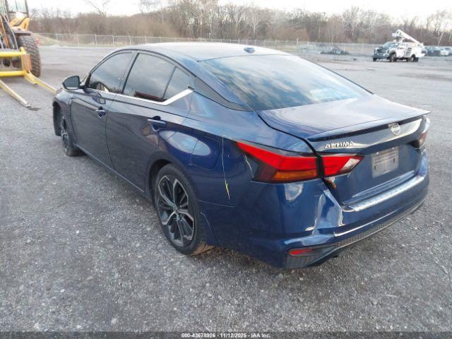 Nissan Altima Sr Fwd Image 8