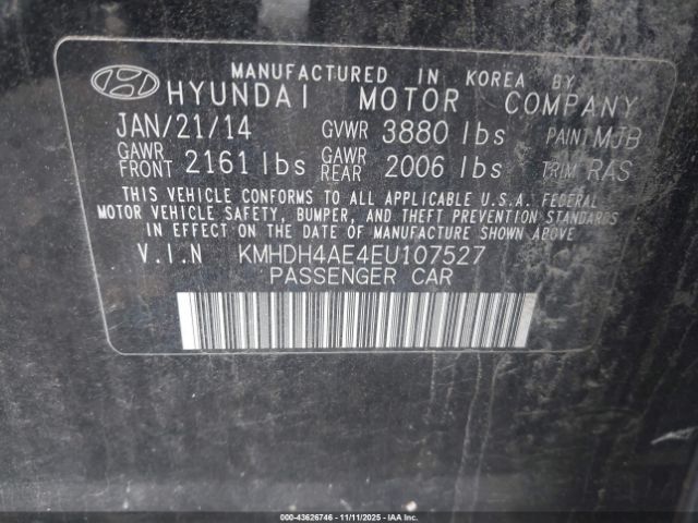 Hyundai ELANTRA Limited Image 16