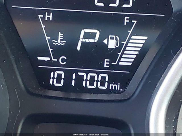 Hyundai ELANTRA Limited Image 12