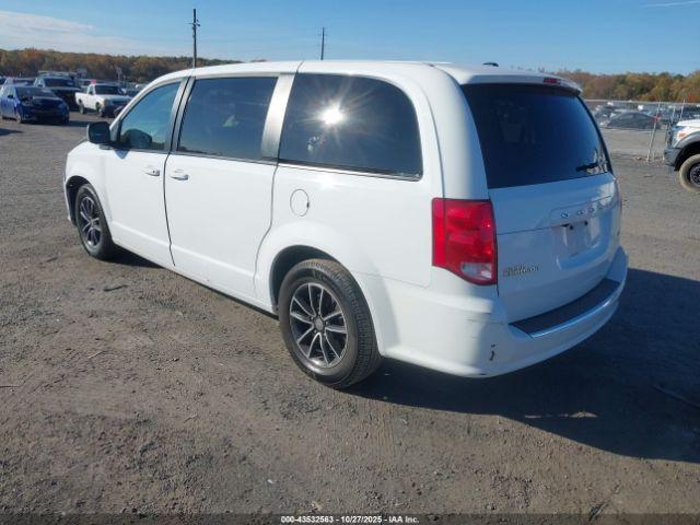 Dodge Grand Caravan Gt Image 15
