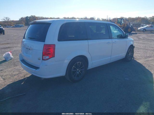 Dodge Grand Caravan Gt Image 10
