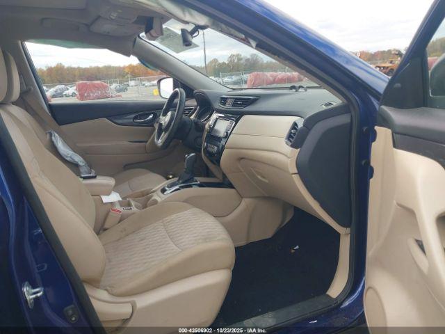 Nissan Rogue Sv Image 4