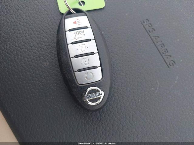 Nissan Rogue Sv Image 9