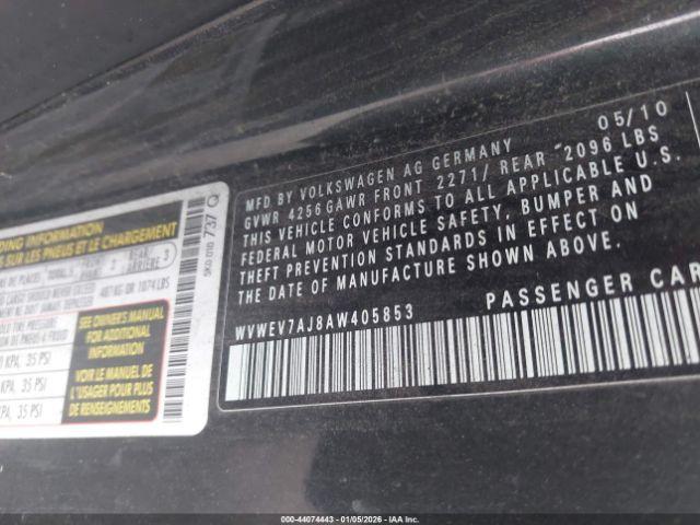 Volkswagen GTI 2-door Image 9