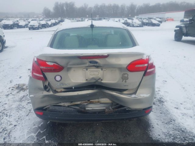 Ford Focus Se Image 10