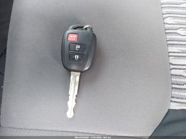 Toyota Tundra Sr5 5.7l V8 Image 6