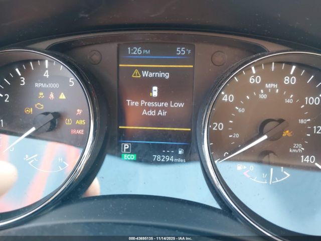 Nissan Rogue S Image 3