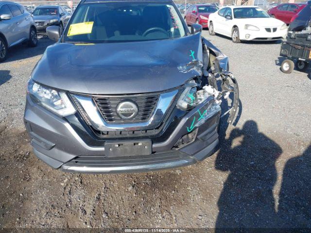 Nissan Rogue S Image 12