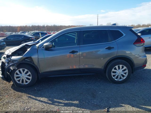 Nissan Rogue S Image 5