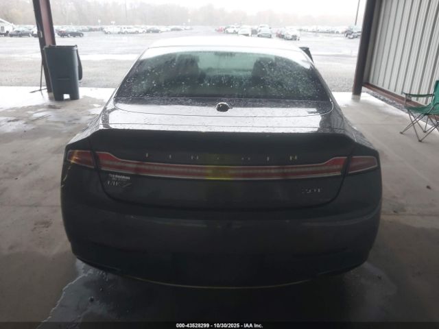 Lincoln MKZ Standard Image 15