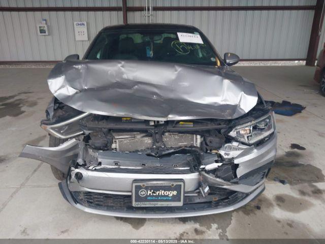 Volkswagen Jetta Image 15