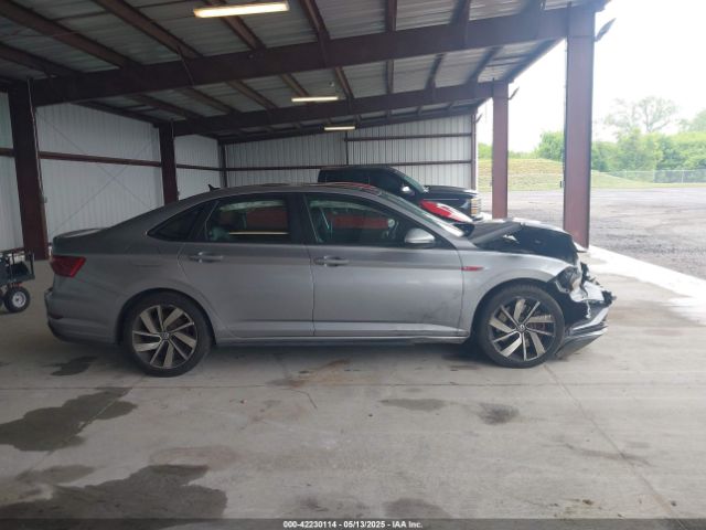 Volkswagen Jetta Image 2