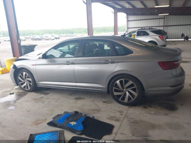 Volkswagen Jetta Image 7