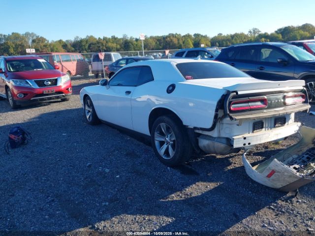 Dodge Challenger Sxt Image 10
