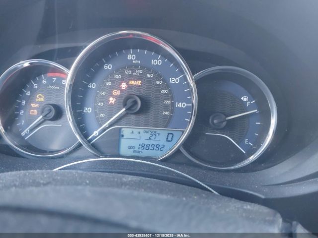 Toyota Corolla Le Image 6