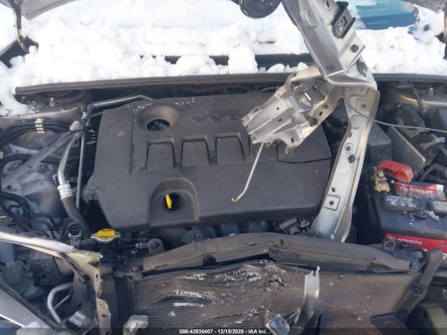 Toyota Corolla Le Image 14