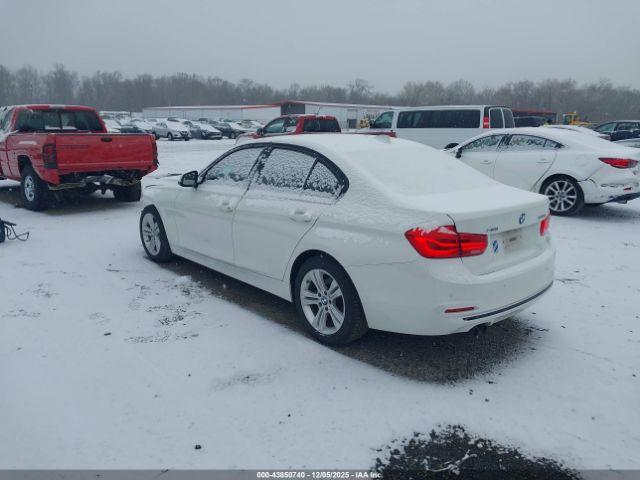 BMW 3 Series Xdrive Image 16