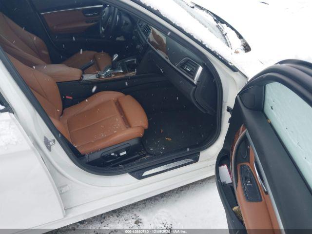 BMW 3 Series Xdrive Image 3