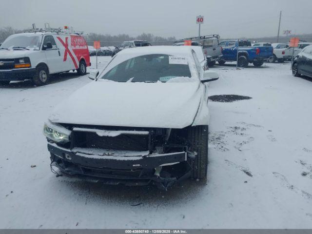 BMW 3 Series Xdrive Image 13