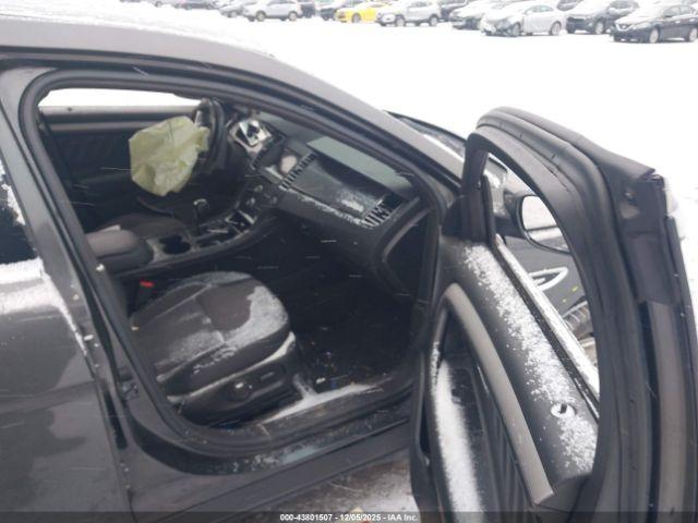 Ford Taurus Sel Image 6