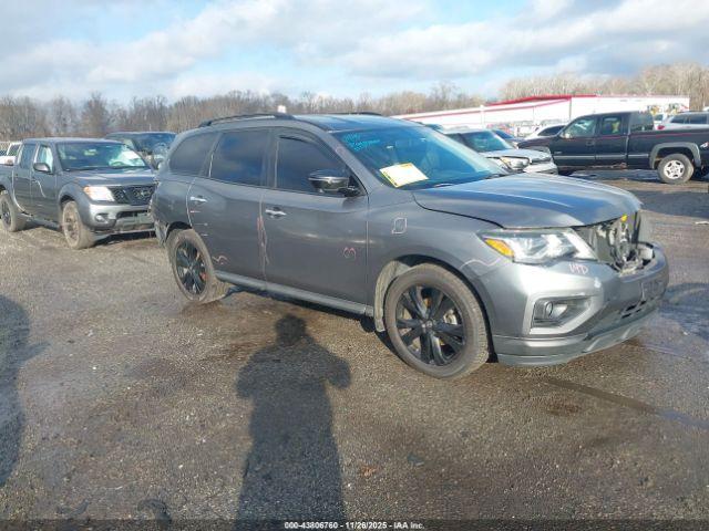  Salvage Nissan Pathfinder