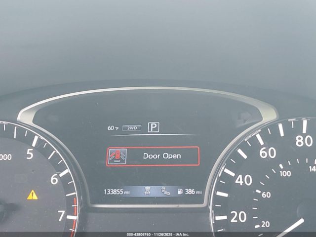 Nissan Pathfinder Sl Image 12