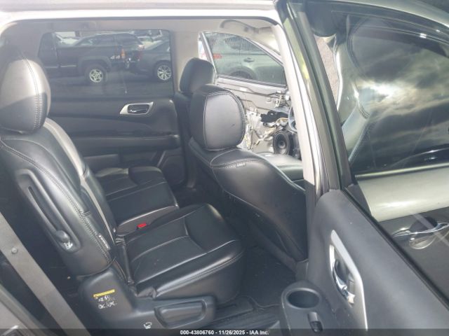 Nissan Pathfinder Sl Image 11