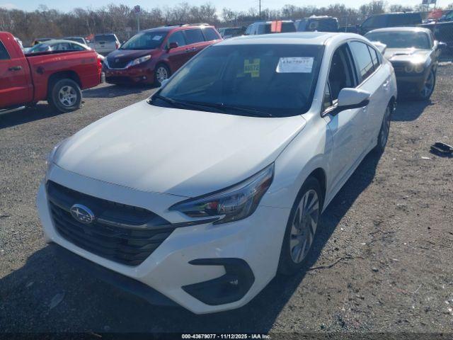 Subaru Legacy Limited Image 10