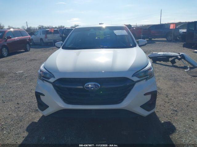 Subaru Legacy Limited Image 15