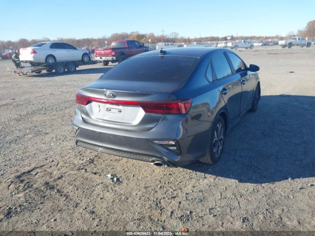 Kia Forte Lxs Image 9