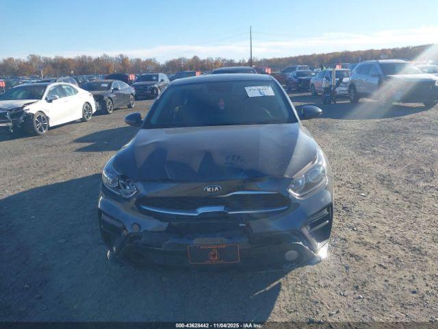 Kia Forte Lxs Image 3