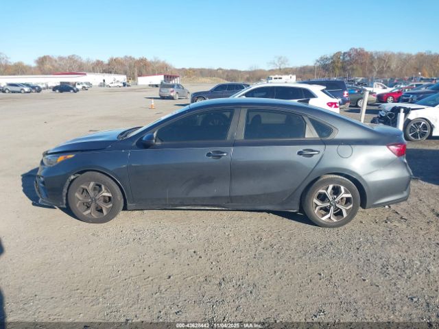Kia Forte Lxs Image 16