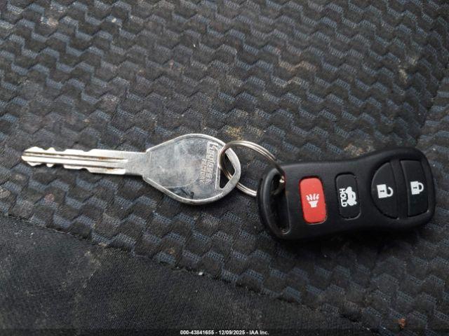 Nissan Versa Sv Image 12