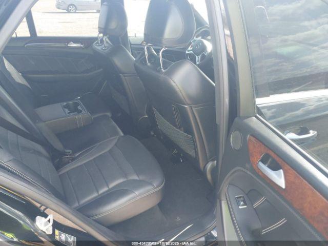 Mercedes-Benz M-Class 4matic Image 3