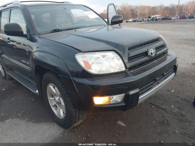 Toyota 4Runner Limited V6 Image 6