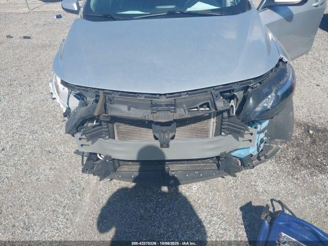 Chevrolet Malibu Fwd Lt Image 2