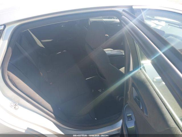 Chevrolet Malibu Fwd Lt Image 14