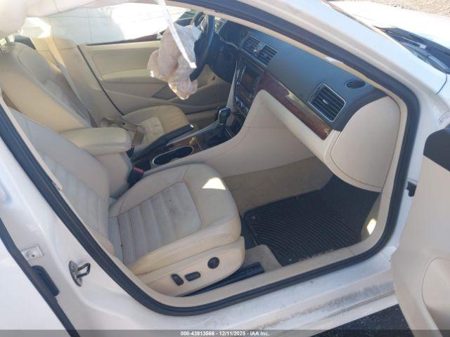 Volkswagen Passat 2.0l Tdi Sel Premium Image 3