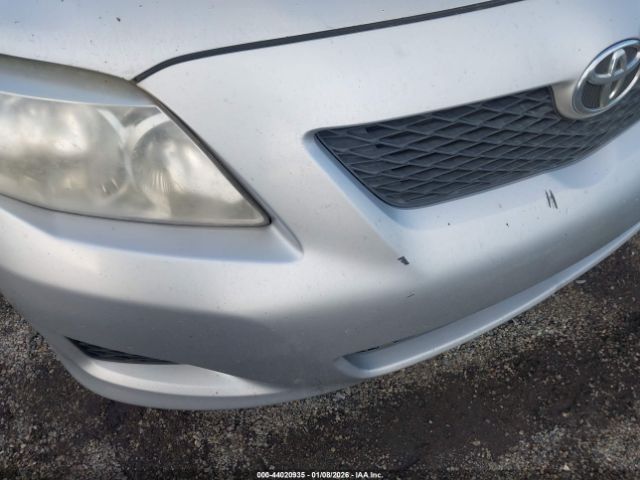 Toyota Corolla Le Image 10