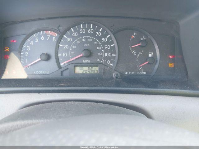 Toyota Corolla Ce Image 10