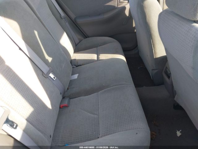 Toyota Corolla Ce Image 9