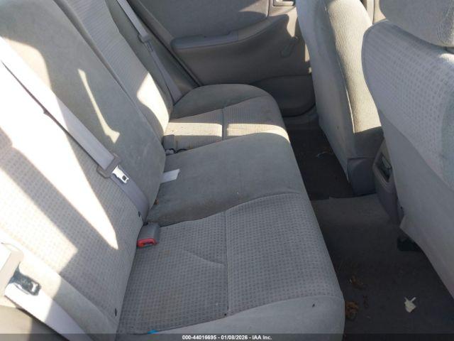 Toyota Corolla Ce Image 9