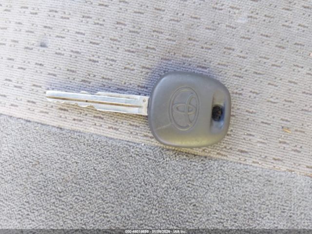 Toyota Corolla Ce Image 4