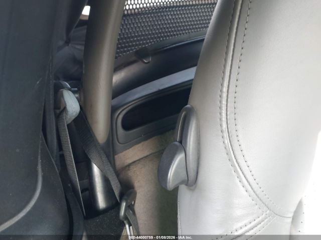 Porsche Boxster Image 5