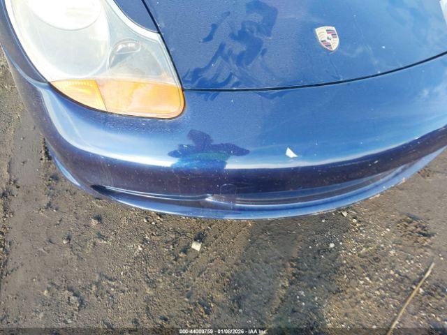 Porsche Boxster Image 11