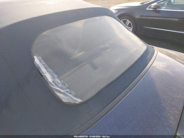 Porsche Boxster Image 10