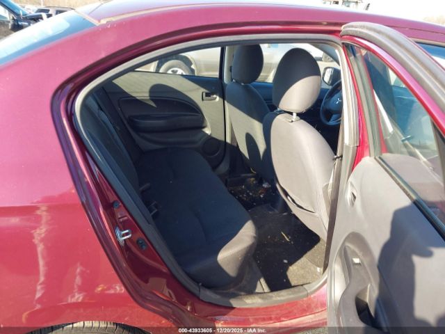 Mitsubishi Mirage Es Image 11